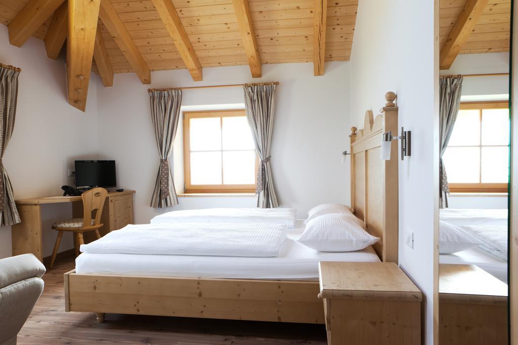 Coronata Haus Roncegno Δωμάτιο φωτογραφία